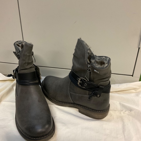 Spring Step Gray Booties Size 9 - Picture 3 of 5